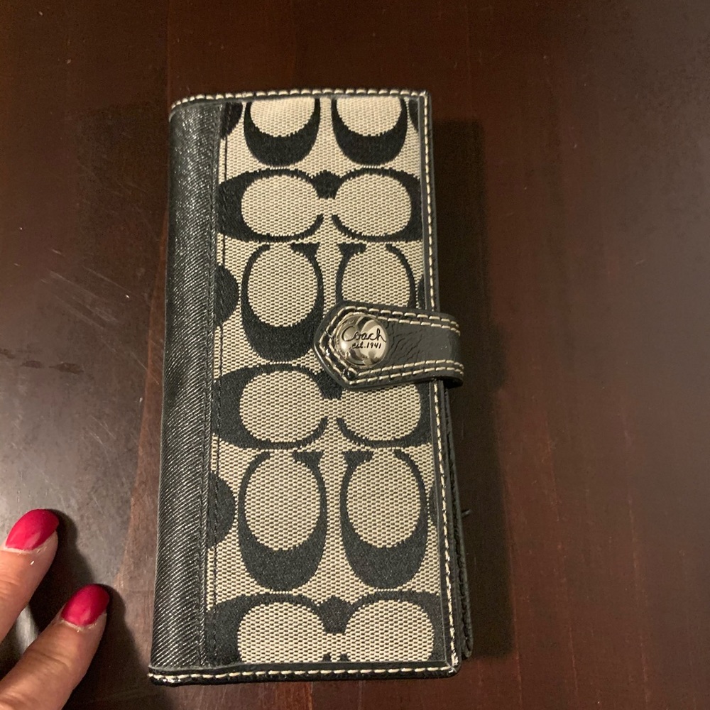 Wallet - Picture 3 of 3